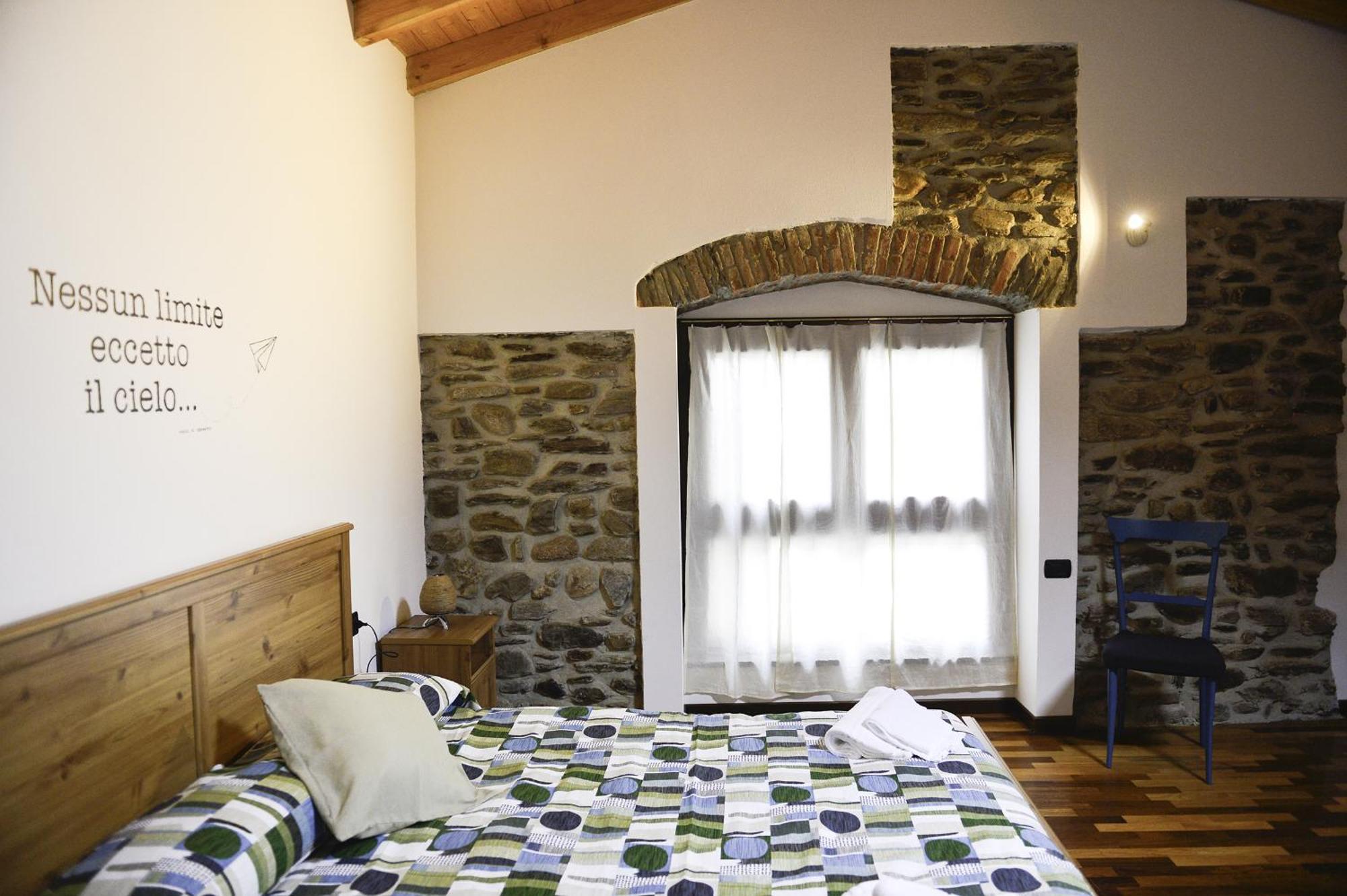 A Casa Di Sole Brovello Appartement Buitenkant foto